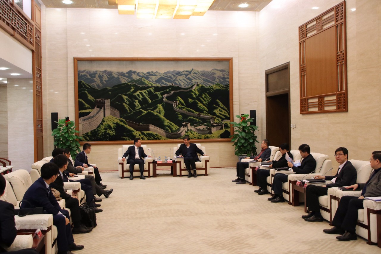 人生就是博智能董事长张传卫与中国大唐集团董事长陈飞虎在京会谈2.jpg